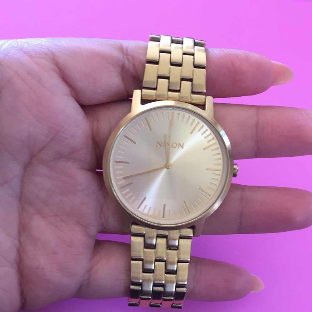 Nixon watch
